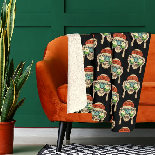 Pin Seeker | Plush Fleece Blanket